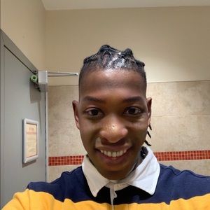 Meet your Posher, Mamadou